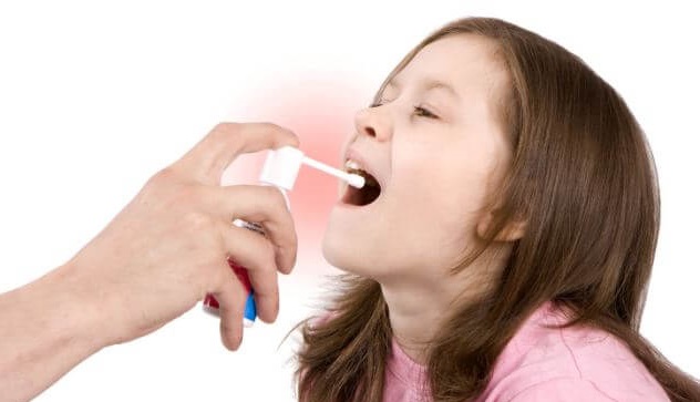 Использования спрея для горла