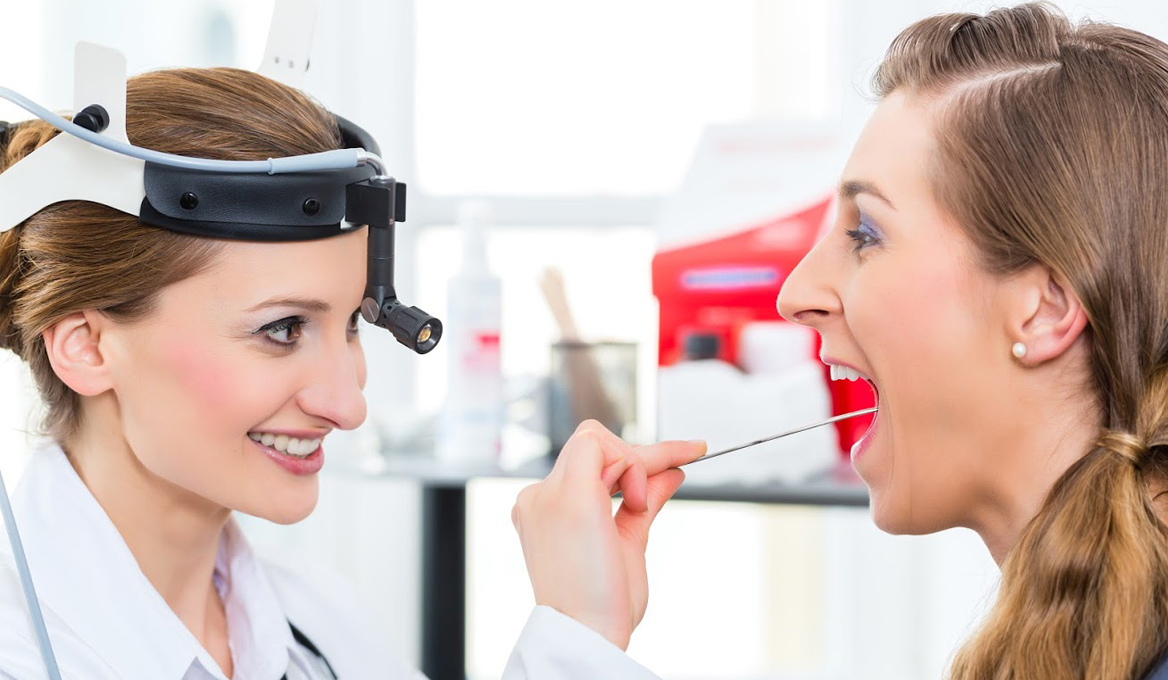 Причины режущей боли в горле